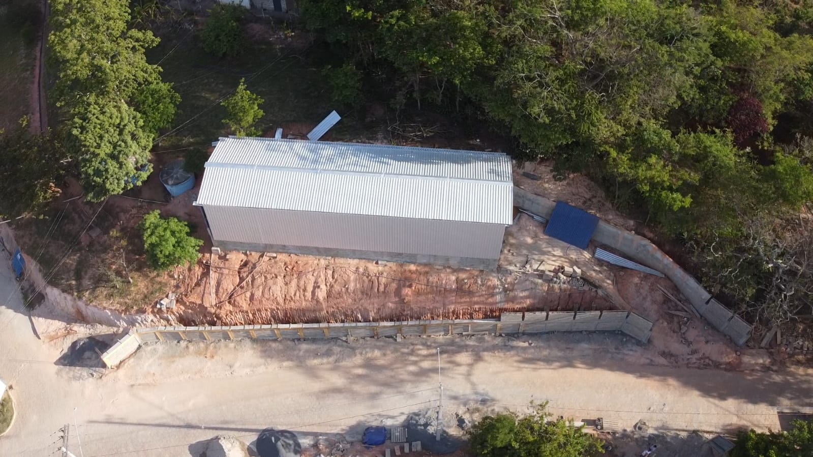 Construção de Caixa Desarenadora e Urbanização